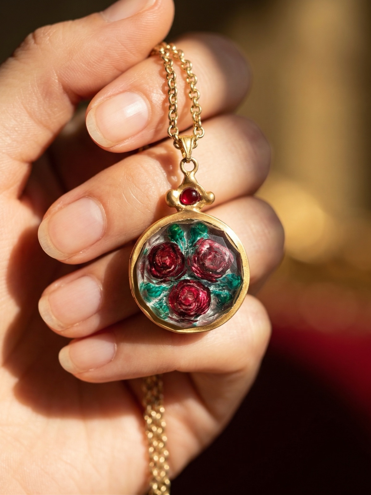Roses Pendant